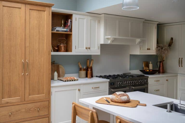 Farmhouse Kitchen Side